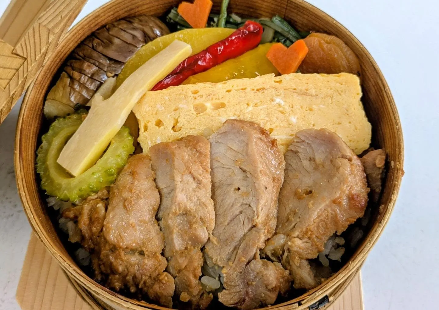産直内牧わっぱ飯！